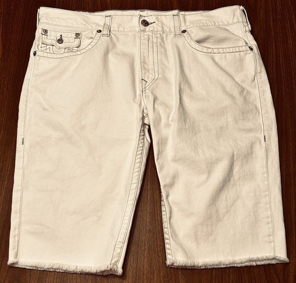True Religion Ricky Relaxed Straight Denim Cut-off Jean Shorts, Ivory - Size 40